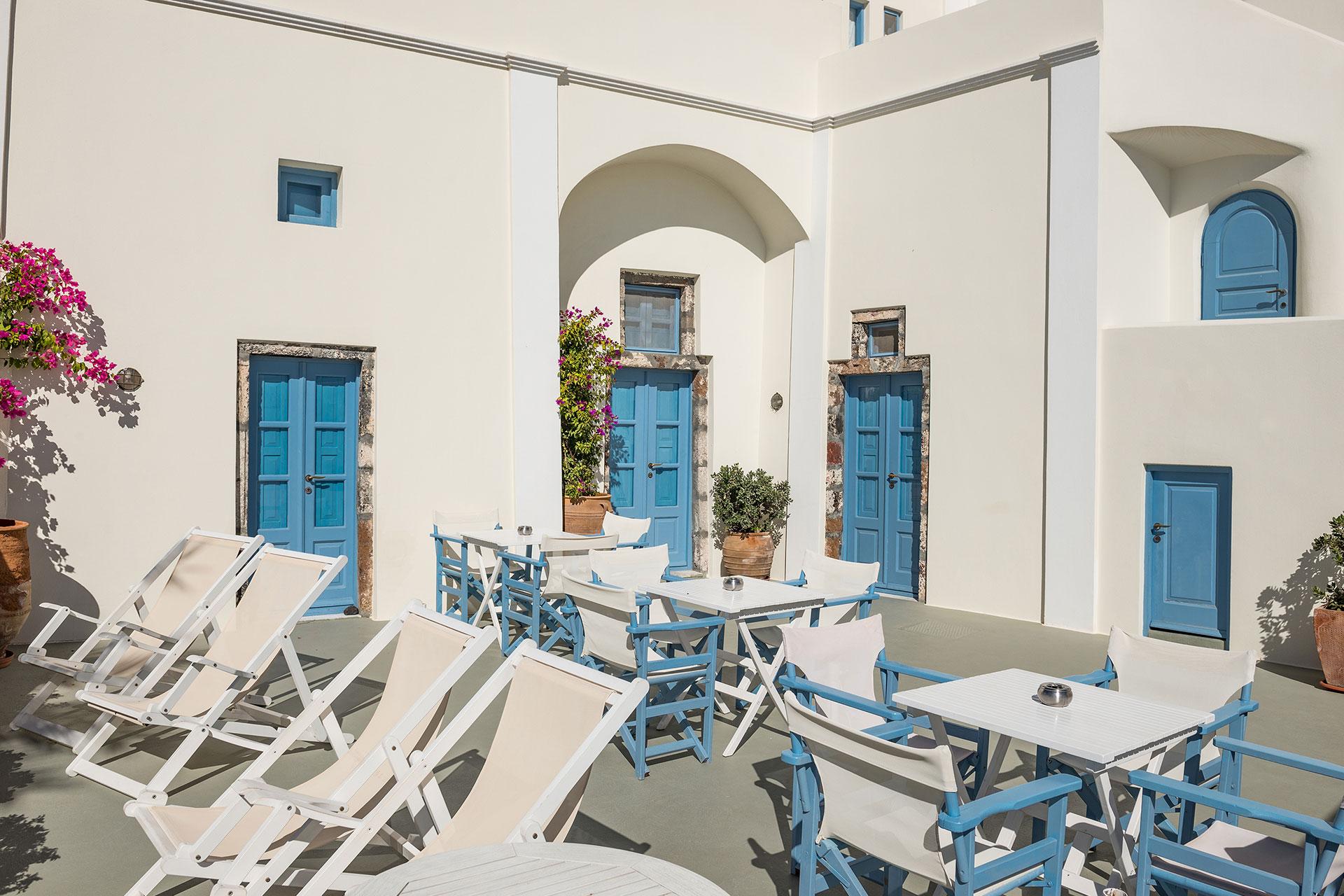 Pantelia Suites Фира Екстериор снимка